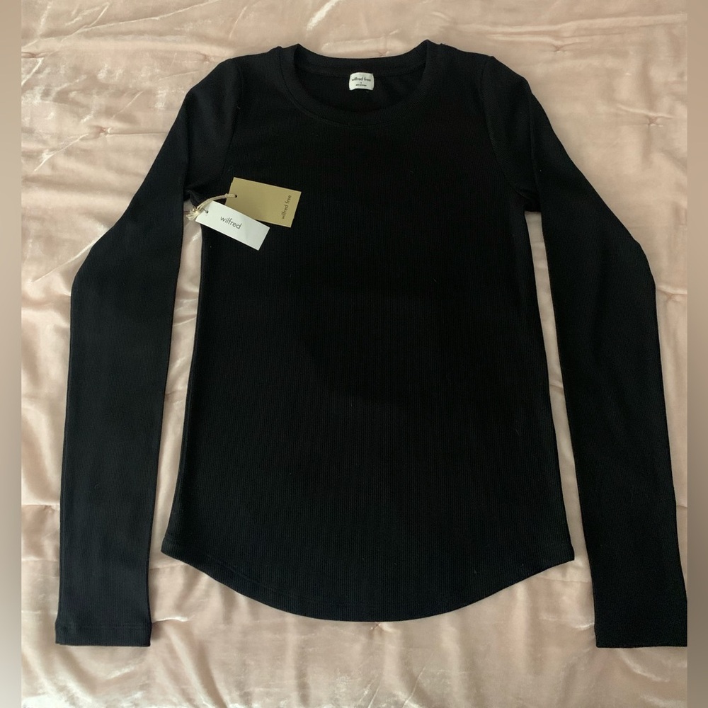 Wilfred Free Ribbed Black Long Sleeve Top.